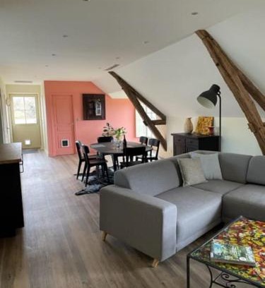 Coust Apartamento | Appartement spacieux au domaine