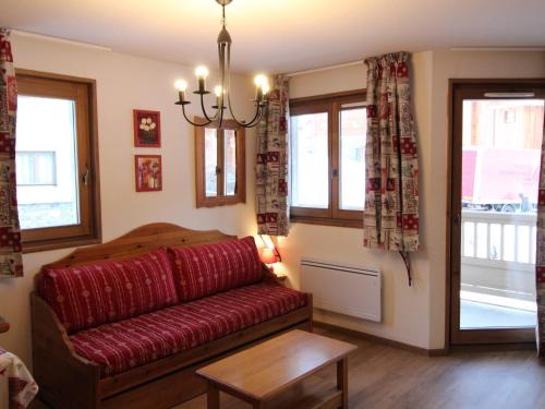 Val Cenis Apartamento | Appartement spacieux 6 pers au pied des pistes avec balcon, parking et Wi-Fi - Val Cenis - FR-1-508-51