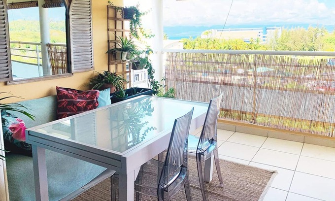 Pointe de la verdure Apartamento | Appartement Spacieux Avec Terrasse, vue Mer, Proche des Plages