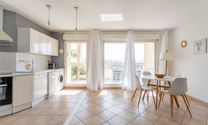 Vauban Apartamento | Appartement Standig 2 Chambres 4 Personnes Clim Garage