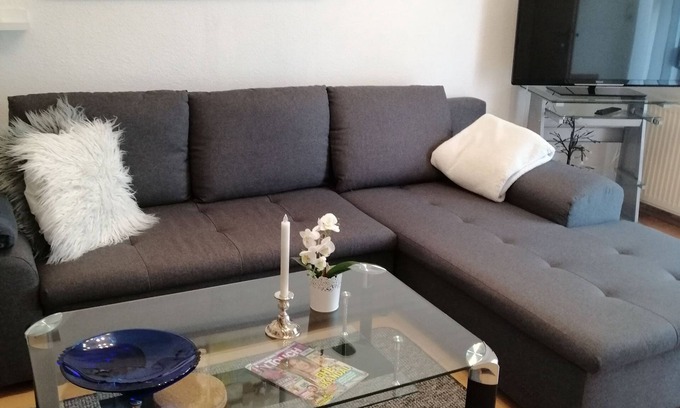 Buetzow Apartamento | Apartment Steinhagen - guest house - Sandra