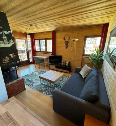 La Clusaz Apartamento | Appartement T2 ambiance chalet centre village proche des commerces et des pistes WIFI