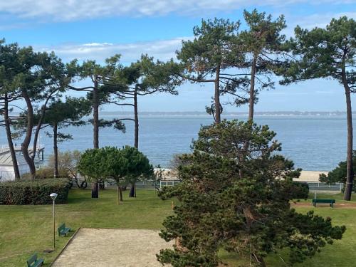 Arcachon Apartamento | Appartement T2 bis avec balcon, parking et WIFI à Arcachon - FR-1-374-199