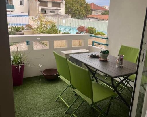 Frontignan Apartamento | Appartement T2 centre ville.