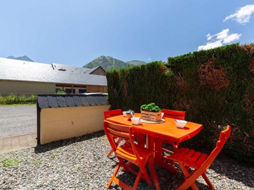 Vielle-Aure Apartamento | Appartement T2 sud, calme, proche Saint-Lary, 4 pers. - FR-1-296-523