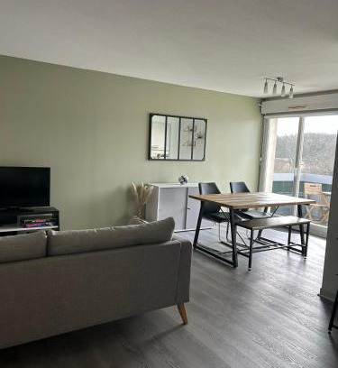 Le Mans Metropole Apartamento | Appartement T3 proche circuit du Mans
