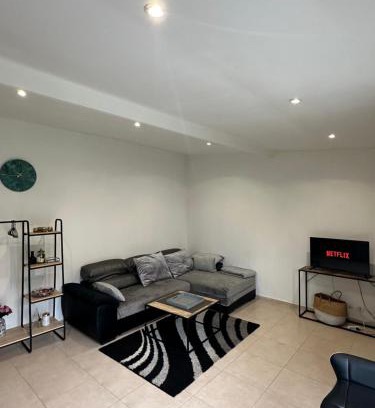 Savigny-sur-Orge Apartamento | Appartement + terrasse + parking , proche Orly , proche RER Paris