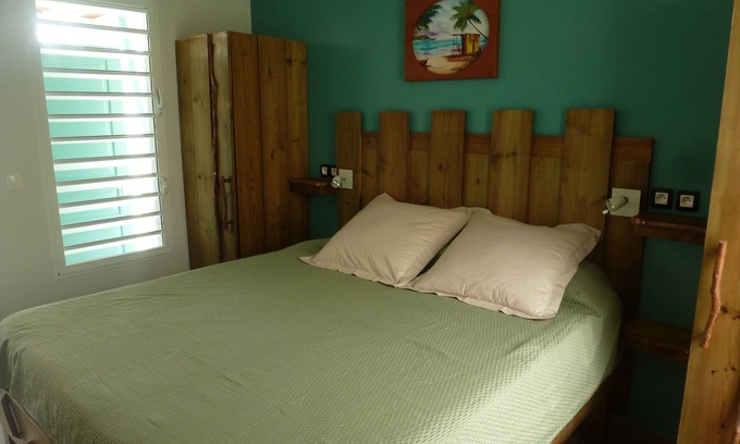 Rifflet Apartamento | Appartement Tortue Caret-Apartamento-Baño con bañera