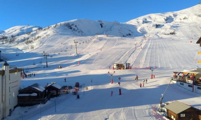 La Toussuire Apartamento | Appartement traversant résidence chaput 2 - 2 pièces - 6 personnes - vue sur front de neige