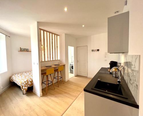 Miribel Apartamento | Appartement ~ Un Lundi au Soleil~ à 15 min de Lyon