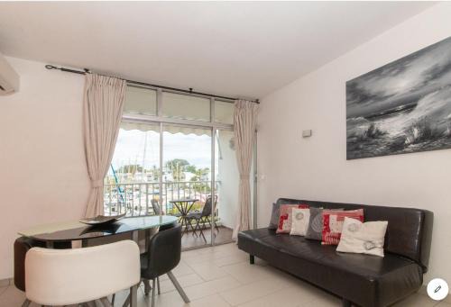 Pointe du Bout Apartamento | Appartement Vue Marina