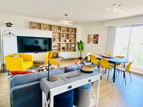 La Gare Apartamento | Appartement YELLOW proche de la gare de Perpignan