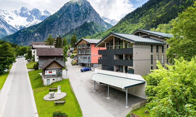 Brand Apartamento | Appartement Zentral mit Panoramasauna