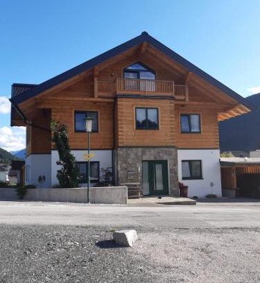 Eben im Pongau Apartamento | Appartementhaus Resch