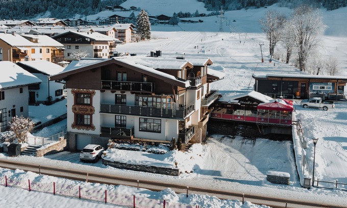 Kaprun Apartamento | Appartements by Hofer
