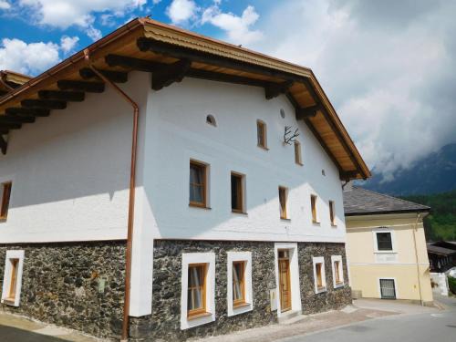 Haus im Ennstal Apartamento | Appartements Kornberg Gütl