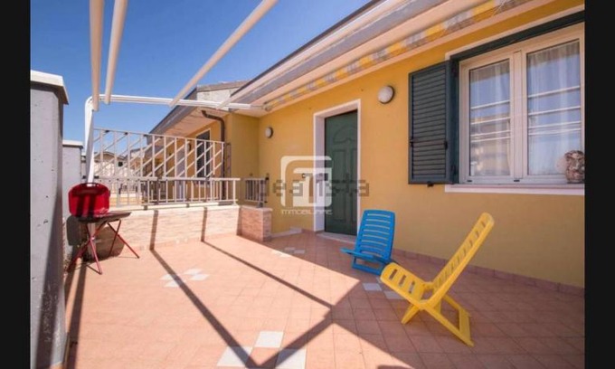 Marina di Montenero Apartamento | Appartemment en bord de mer