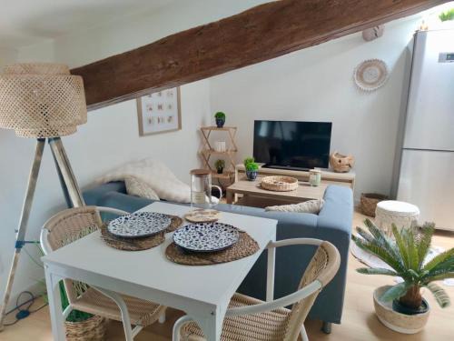 Trebes Apartamento | AppartZen proche Cité de Carcassonne et lac de la Cavayère