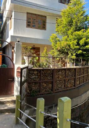 Shillong Casa | Apple Cherry Pine Green Homestay