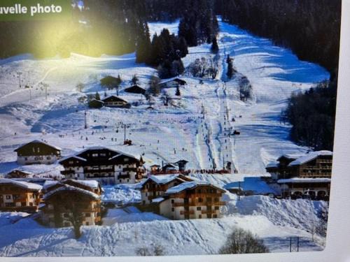 Flumet Apartamento | Appt 4 pers terrasse, piscine au pied des pistes FLUMET