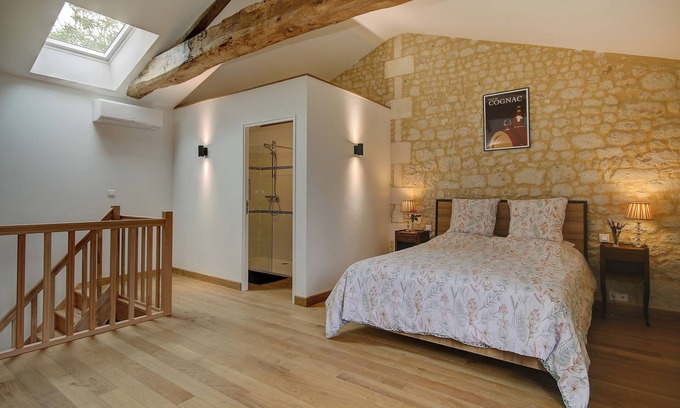 Challignac Apartamento | Appt for 2 people in a small village to discover the cognac region