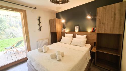 Les Villards-sur-Thones Apartamento | Appt Le Borgeal - rez de jardin, au calme