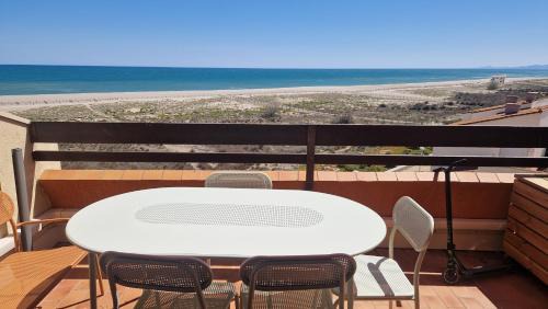 Port Leucate Apartamento | Appt T1 bis, terrasse face mer, rénové, climatisé