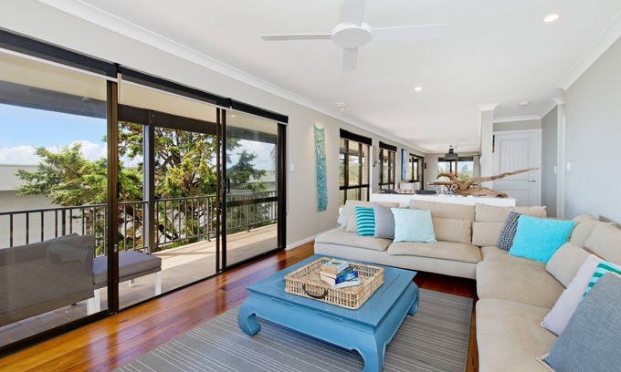 Bonny Hills Casa | APRICARI - oasis junto al mar