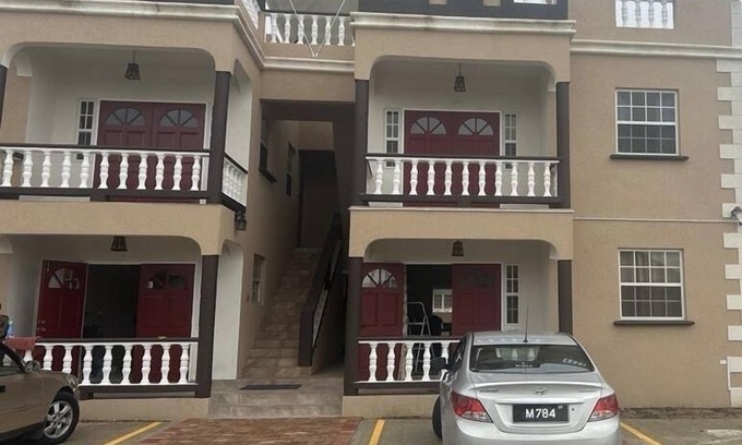 Enterprise Casa | Apt #1-Newly built apartments, great for families/friends, minutes walk to beach