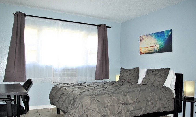Logan Heights Apartamento | Apt #5, 2 bedroom / 1 bathroom, 8 min to Downtown!