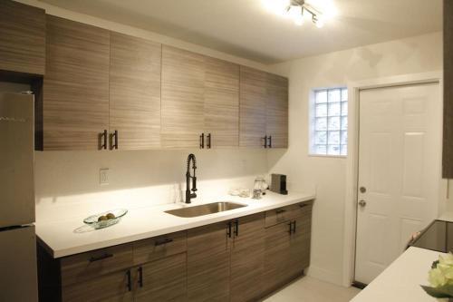 Seybold Apartamento | Apt 5 Miami Designer Apartment in the Upper East-Side
