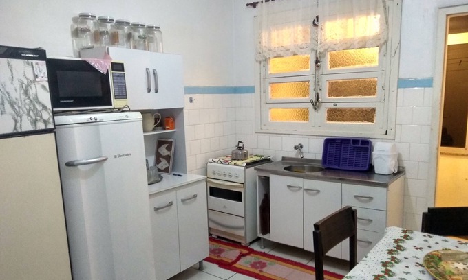 Tramandai Apartamento | Apt Av da Igreja, amplia en excelente ubicación entre el paseo marítimo y el mar