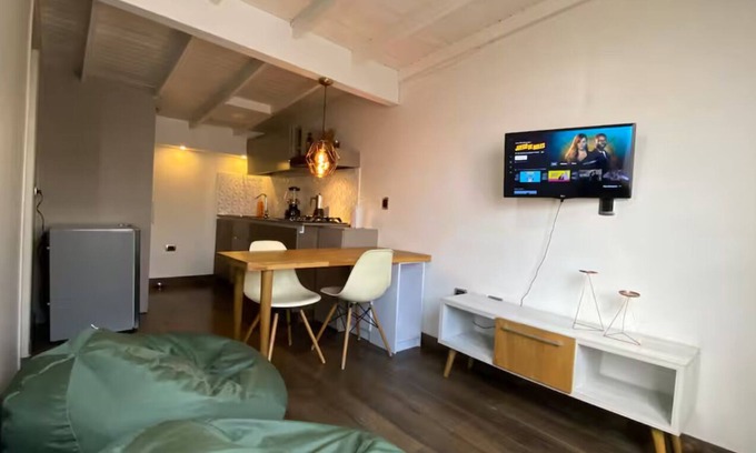 Robledo Apartamento | Apto cerca a Hosp Pablo Tobon Wifi 500 Mbps