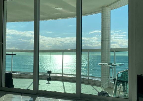 Guaratuba Apartamento | Apt com vista para o mar e churrasqueira