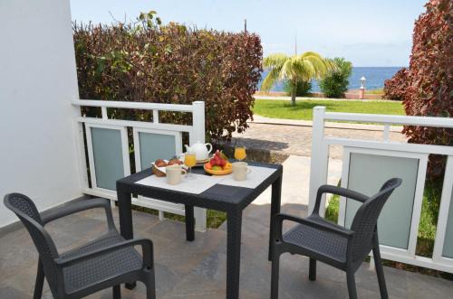 Playa de la Calera Apartamento | Apt. El Guirre Nº 8 - bajo