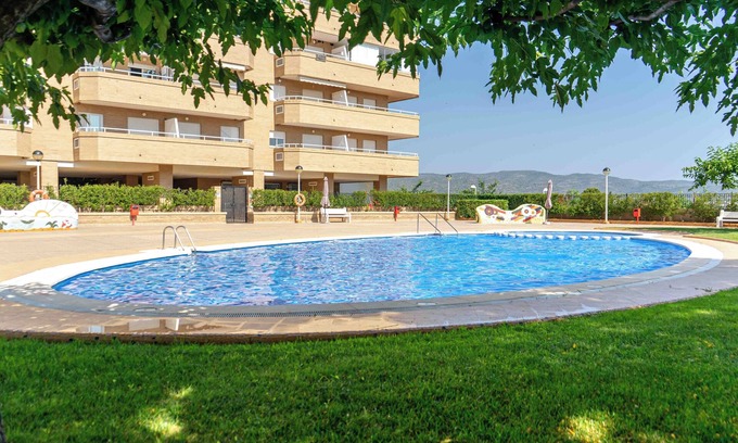 Cabanes Apartamento | Apt. para 5 personas con piscina, terraza, AC, WiFi y parking gratis
