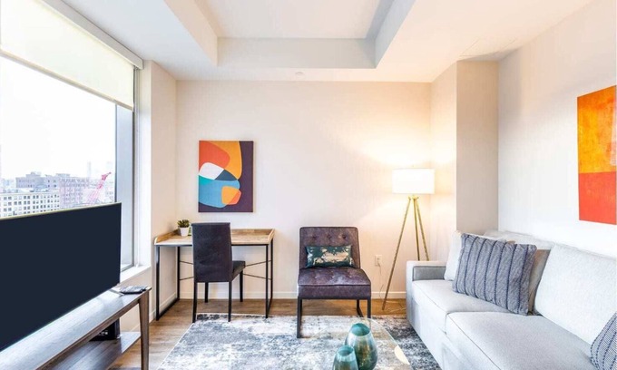 Seaport District Apartamento | Apt In Downtown Seaport with Pool and Gym