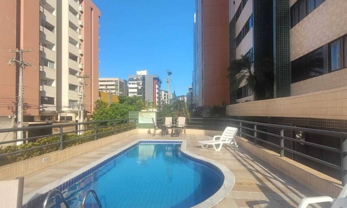 Ponta Verde Alquiler De RV | Apt. In Ponta Verde with two suites 300 meters from the beach. Close to everything
