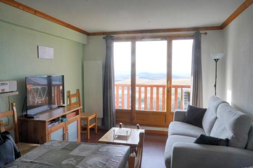 Besse-et-Saint-Anastaise Apartamento | Apt les luges pour 4 à 6 pers vue vallée wifi