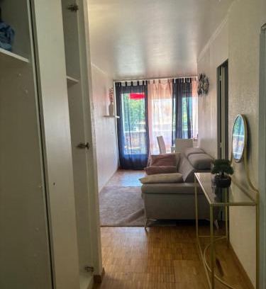 Ostermundigen Apartamento | AptBlue