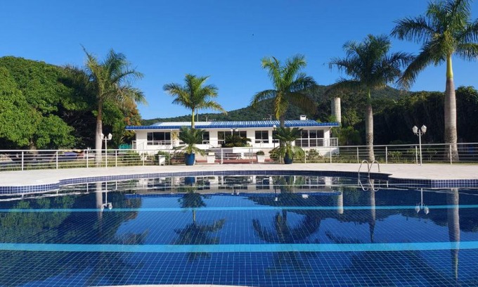 Campeche Norte Apartamento | Apto 2 quartos completo em Condomínio Clube a 350 metros da praia do Campeche
