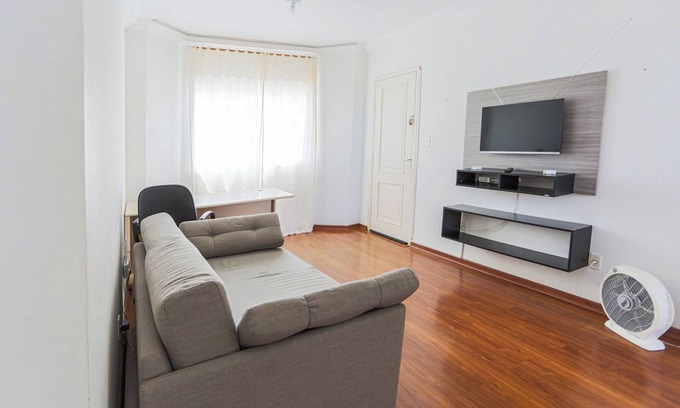 Uvaranas Apartamento | Apto com ótima localização - Uvaranas,Ponta Grossa
