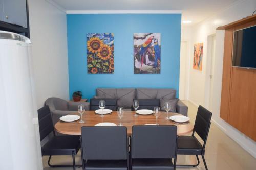Velha Apartamento | Apto decorado e com churrasqueira MQ6110