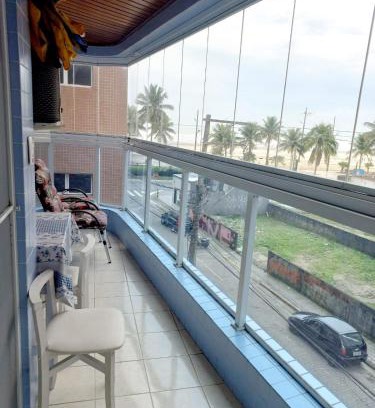 Aviacao Apartamento | Apto Pé na Areia com Vista Mar, Churrasqueira e Espaço para 8 Pessoas
