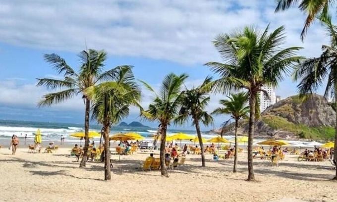 Vila Julia Apartamento | Apto próximo da Praia da Enseada c Wi-Fi