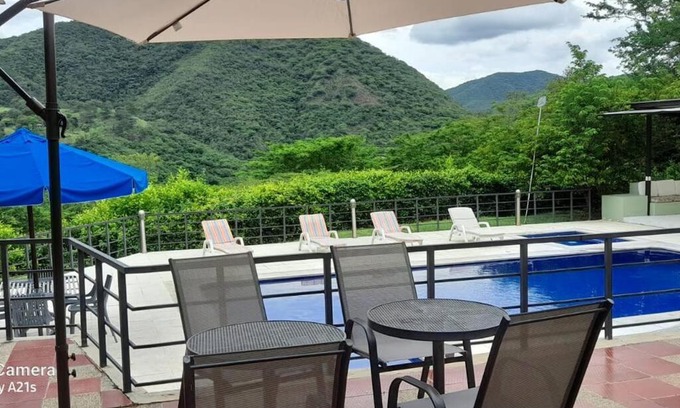 Apulo Casa | Apulo casa grande y confortable