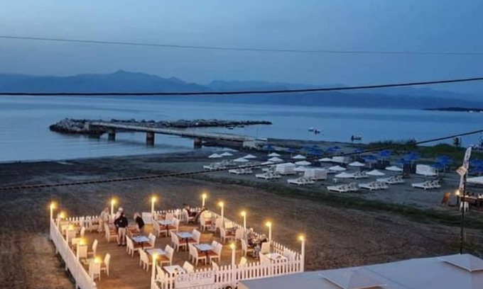 Roda Cama Y Desayuno | Aqua Luxury Suites Roda