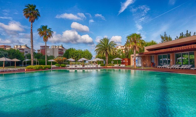 Carvalhal Hotel | Aqualuz Troia Mar by The Editory