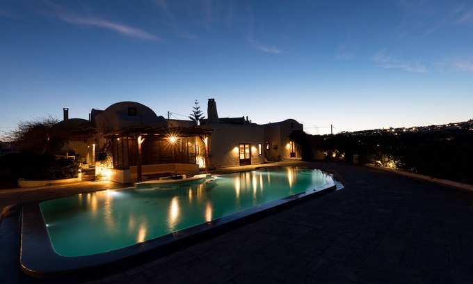 Karterados Villa | Aquaria Villa