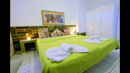 Agia Pelagia Hotel | Aquarius Apartments "by Checkin"